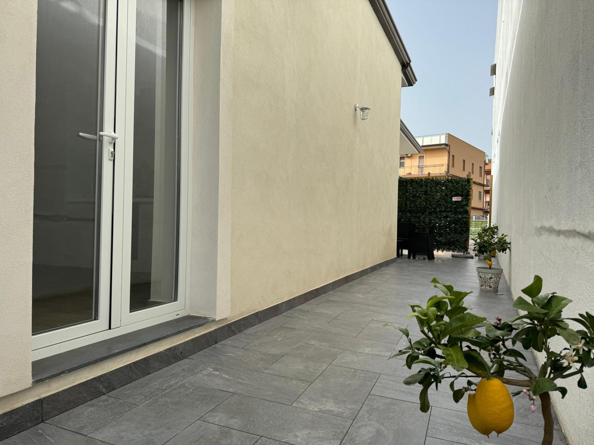 Za Nedda Home Fiumefreddo di Sicilia Luaran gambar